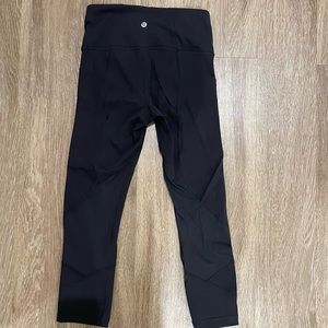 Lululemon Pace Rival High Rise Crop 22” Size 4 in Black